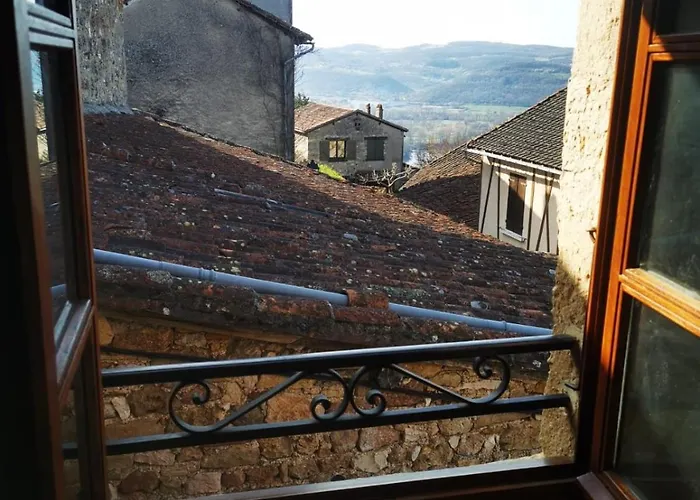 Escapade Medievale A Capdenac-le-haut Apartment Capendac